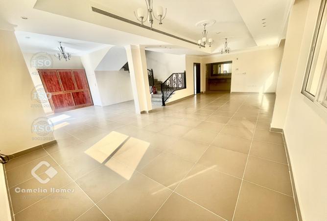 995863 - Property Image 2