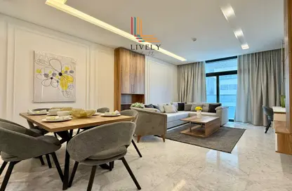 Apartment - 2 Bedrooms - 4 Bathrooms for rent in Marina Tower 12 - Marina District - Lusail