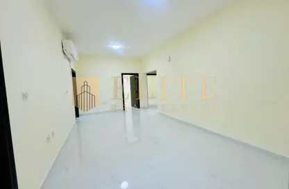 شقة - 3 غرف نوم - 3 حمامات للايجار في 2 بن درهم - المنصورة - الدوحة