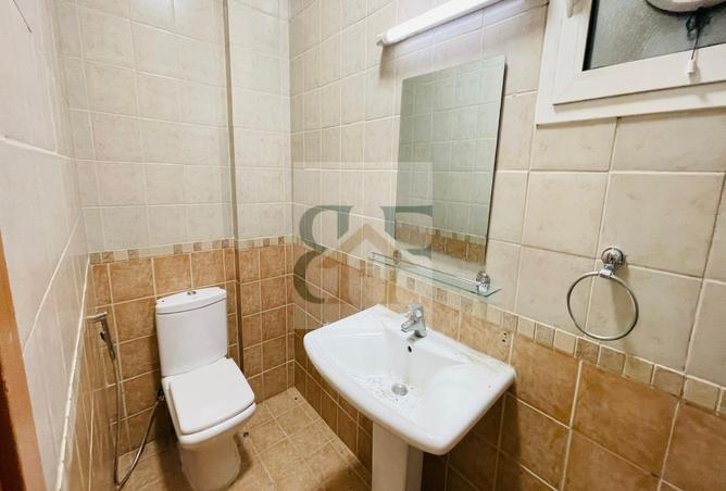 953224 - Property Image 2