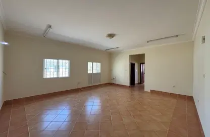 Apartment - 2 Bedrooms - 2 Bathrooms for rent in Old Airport Road - Old Airport Road - Doha