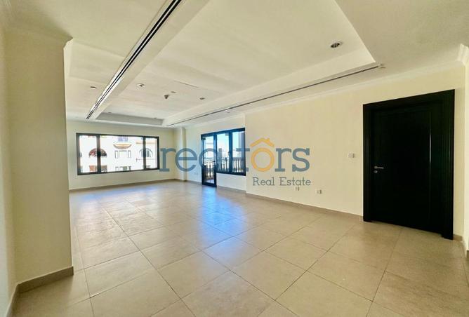 999187 - Property Main Image