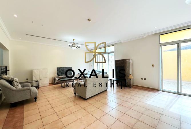 938569 - Property Main Image