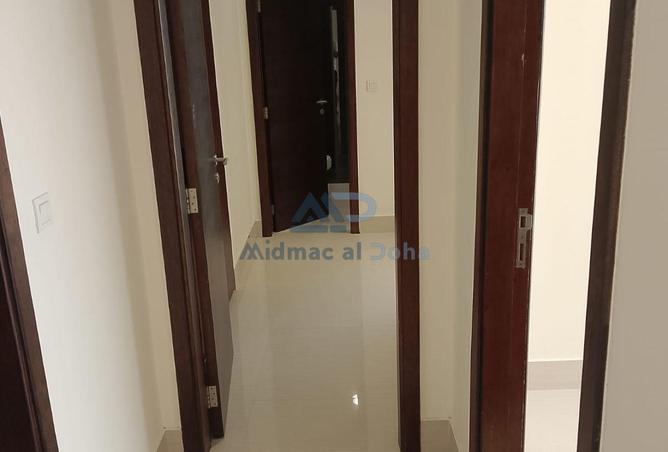 923698 - Property Image 2