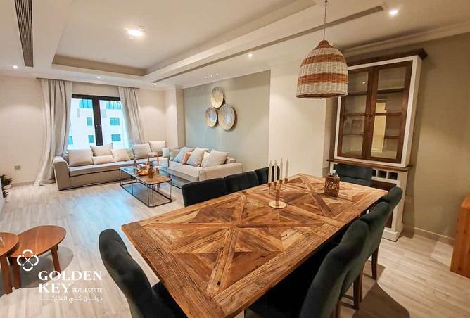 958244 - Property Image 3