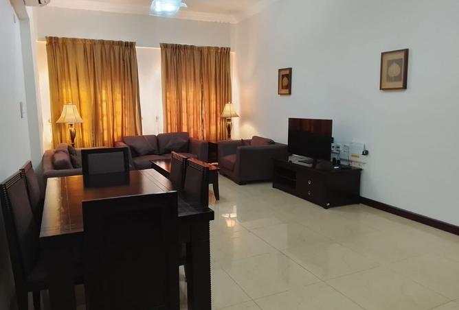 981301 - Property Image 2