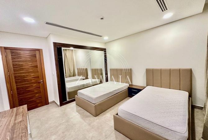 954856 - Property Image 3