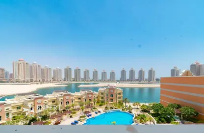 شقة - 3 غرف نوم - 4 حمامات للايجار في فيفا غرب - فيفا بحرية - جزيرة اللؤلؤة - الدوحة