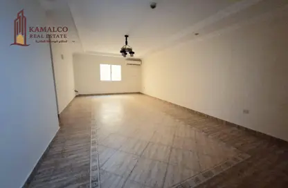 Apartment - 2 Bedrooms - 2 Bathrooms for rent in Al Sadd Road - Al Sadd - Doha