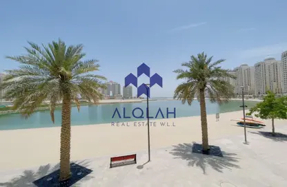 Townhouse - 2 Bedrooms - 2 Bathrooms for rent in Viva West - Viva Bahriyah - The Pearl Island - Doha