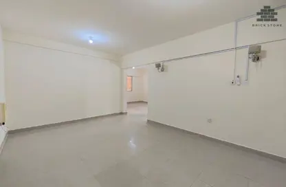 شقة - 2 غرف نوم - 2 حمامات للايجار في اي بي 15 - دوحة الجديد - الدوحة