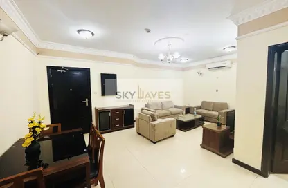 Apartment - 2 Bedrooms - 2 Bathrooms for rent in Al Hashmi Building - Al Muntazah Street - Al Muntazah - Doha