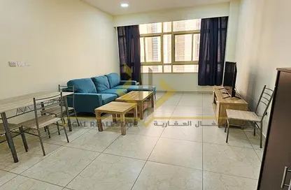 شقة - 2 غرف نوم - 2 حمامات للايجار في فريج بن محمود الشمالي - فريج بن محمود - الدوحة