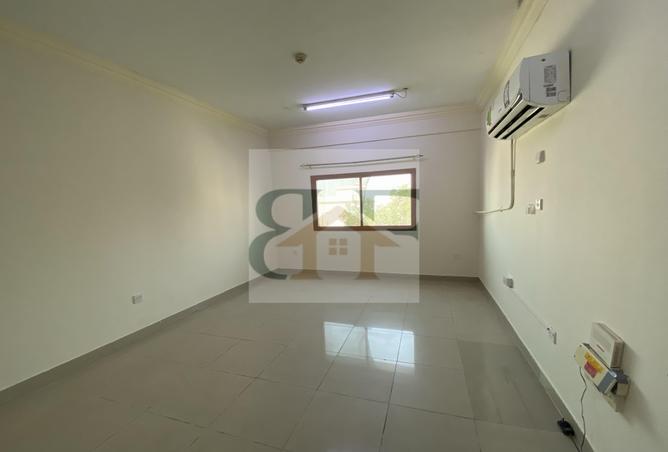 933487 - Property Main Image