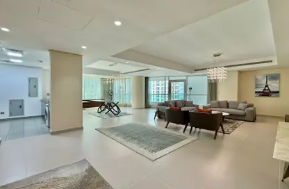 Apartment - 1 Bedroom - 2 Bathrooms for rent in Lusail Residence - Marina District - Lusail