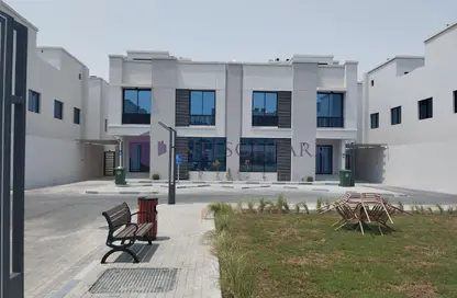 Compound - 5 Bedrooms - 6 Bathrooms for rent in Al Aziziyah - Al Aziziyah - Doha