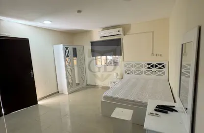 Apartment - Studio - 1 Bathroom for rent in Onaiza Street - Diplomatic Area - Doha