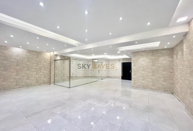 950074 - Property Image 3