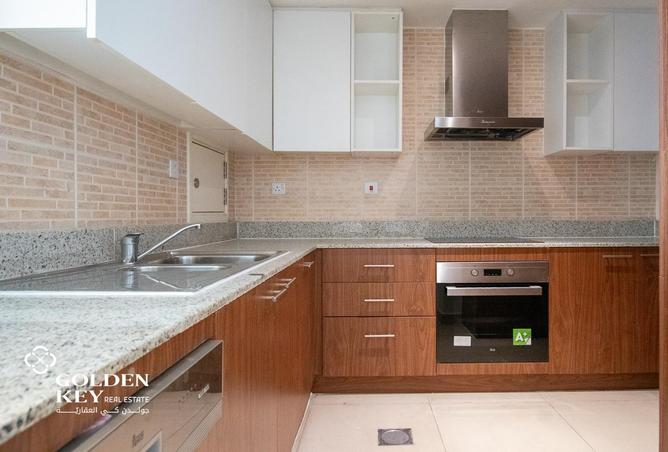 942117 - Property Image 3