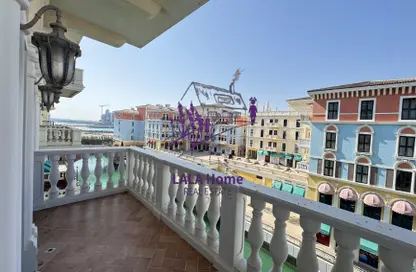 Apartment - 2 Bedrooms - 3 Bathrooms for rent in Danat Qatar - Porto Arabia - The Pearl Island - Doha