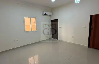 Apartment - Studio - 1 Bathroom for rent in Bu Hamour Street - Abu Hamour - Doha