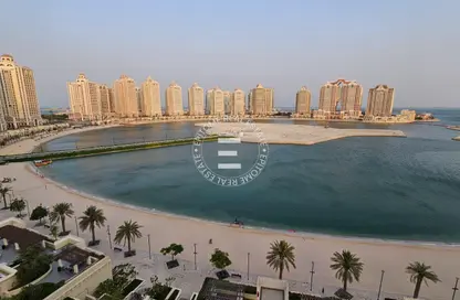 شقة - 3 غرف نوم - 4 حمامات للبيع في فيفا بحرية - جزيرة اللؤلؤة - الدوحة