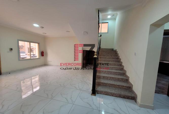 949796 - Property Image 3