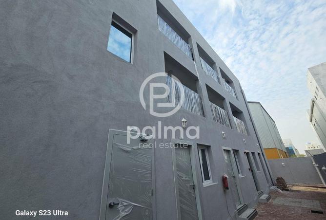 996329 - Property Image 2