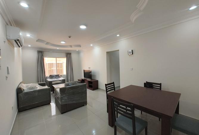 951757 - Property Image 3