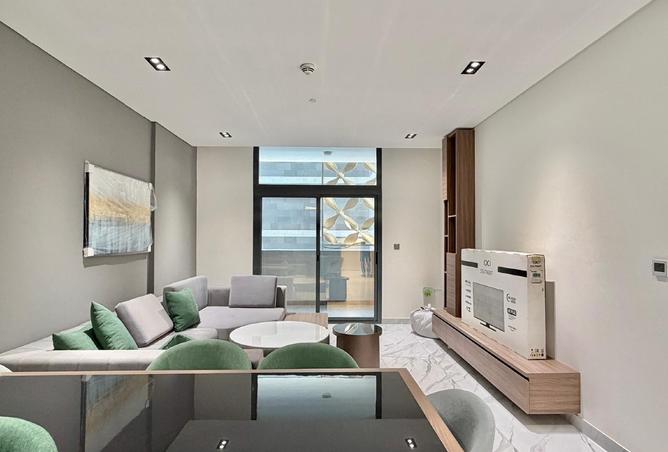 983456 - Property Image 3