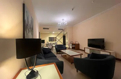 Apartment - 2 Bedrooms - 3 Bathrooms for rent in West Bay Tower - West Bay - West Bay - Doha