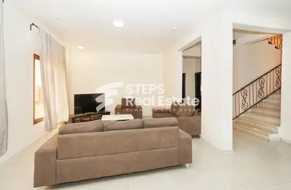 Staff Accommodation - Studio - 5 Bathrooms for rent in Al Kheesa - Al Kheesa - Umm Salal Mohammed
