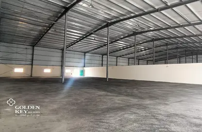 Warehouse - Studio - 1 Bathroom for rent in East Industrial Street - Birkat Al Awamer - Al Wakra