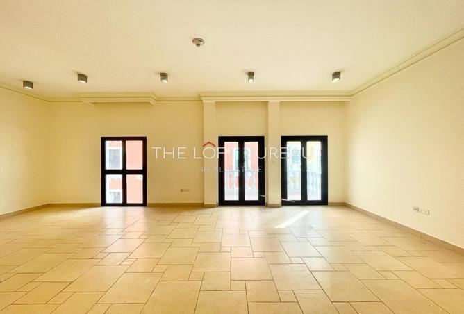 938246 - Property Image 3