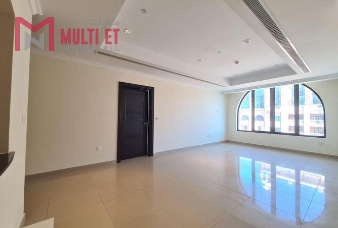 965381 - Property Image 2