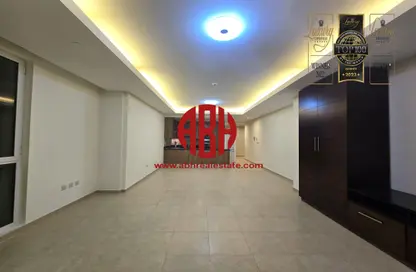 Apartment - 1 Bedroom - 2 Bathrooms for rent in Viva West - Viva Bahriyah - The Pearl Island - Doha