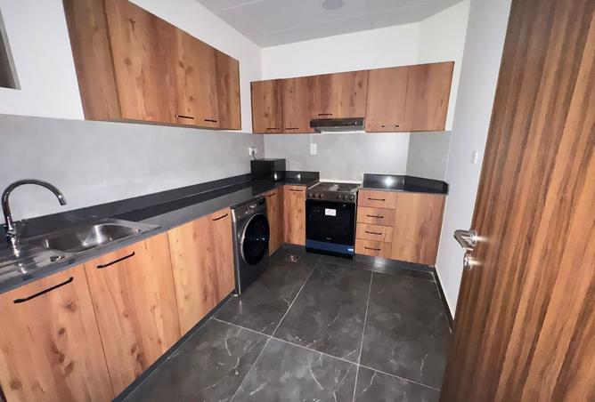 1005269 - Property Image 3