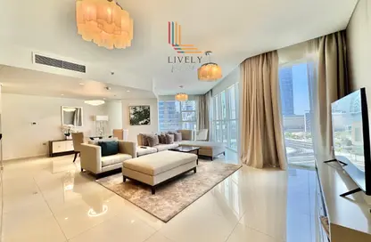 Apartment - 2 Bedrooms - 3 Bathrooms for rent in Marina Tower 12 - Marina District - Lusail
