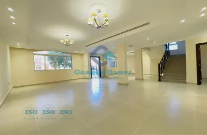 Empty Room image for: Villa - 4 Bedrooms - 5 Bathrooms for rent in Al Hanaa Street - Al Gharrafa - Doha, Image 1