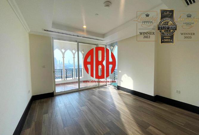 932715 - Property Image 2