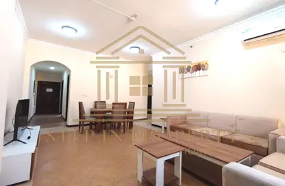 Apartment - 2 Bedrooms - 2 Bathrooms for rent in Musheireb Apartments - Musheireb - Doha