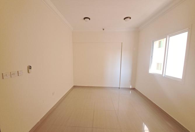 977223 - Property Image 3