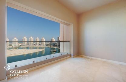 Apartment - 3 Bedrooms - 4 Bathrooms for sale in Tower 27 - Viva Bahriyah - The Pearl Island - Doha