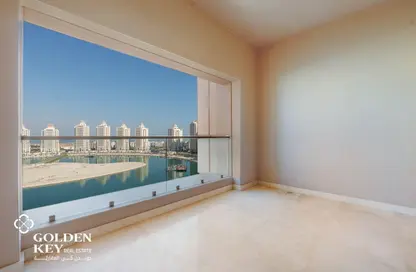 Apartment - 3 Bedrooms - 4 Bathrooms for sale in Tower 27 - Viva Bahriyah - The Pearl Island - Doha