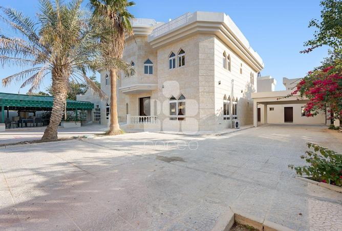 1004335 - Property Image 2