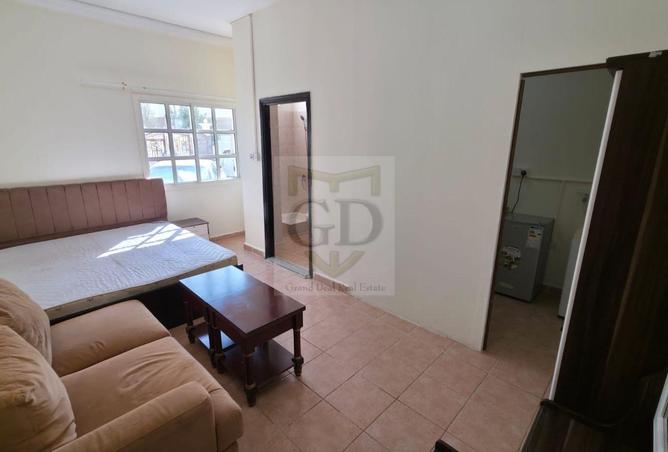 976880 - Property Image 2