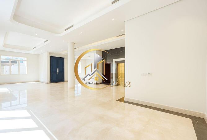 949427 - Property Main Image