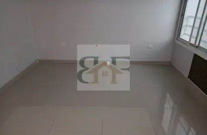 Apartment - 1 Bedroom - 1 Bathroom for rent in Umm Ghwailina Comm - Umm Ghuwalina - Umm Ghuwailina - Doha Apartment - 1 Bedroom - 1 Bathroom for rent in Umm Ghwailina Comm - Umm Ghuwalina - Umm Ghuwailina - Doha