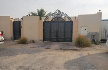 Villa - 6 Bedrooms - 3 Bathrooms for sale in Abu Nakhla - Doha