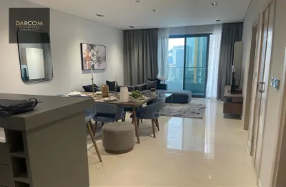 Living / Dining Room image for: Apartment - 1 Bedroom - 2 Bathrooms for rent in Marina Residence 15 - Marina District - Lusail, Image 1